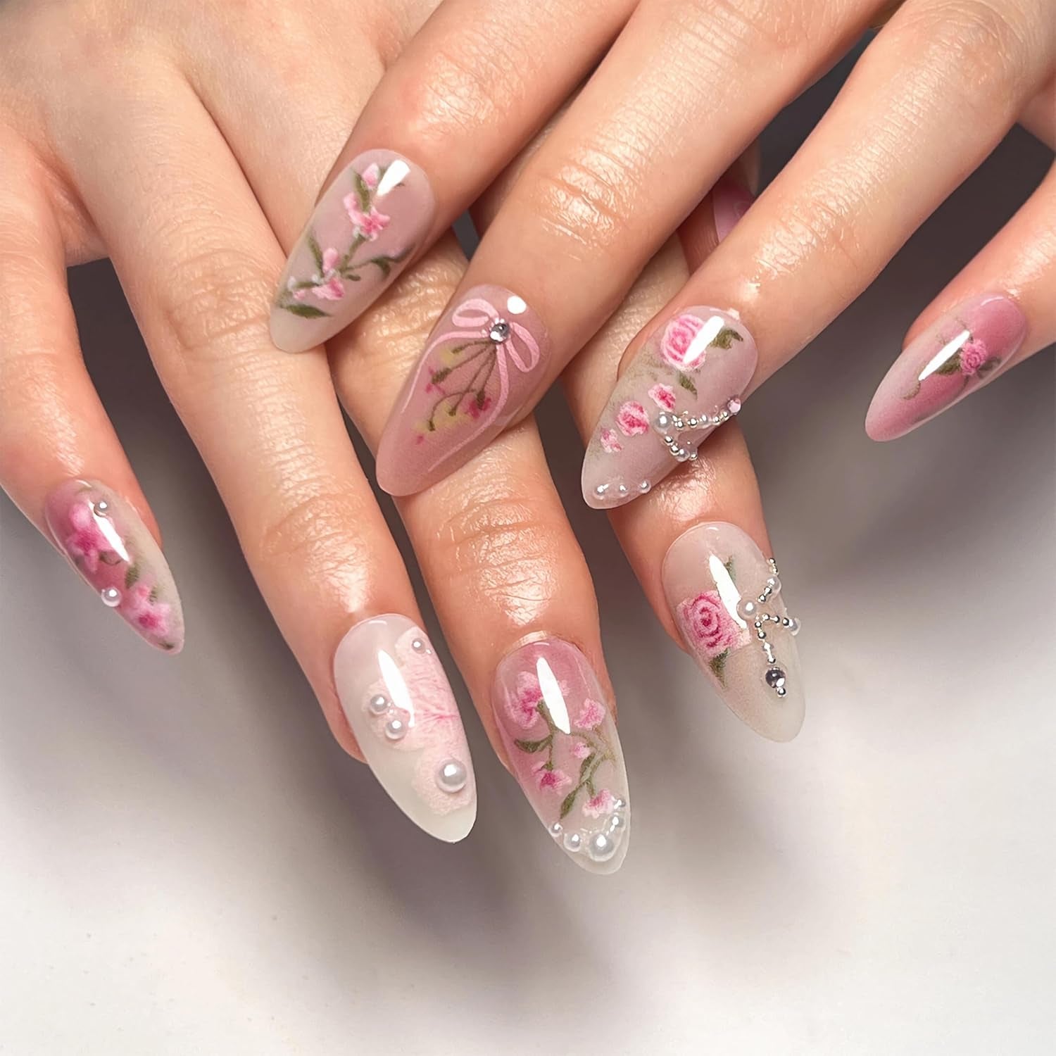 Almond Press on Nails Medium Fake Nails Pink Glue on Nails Flower Heart Charm Design Acrylic Nails 24Pcs Coquette Handmade False Nails