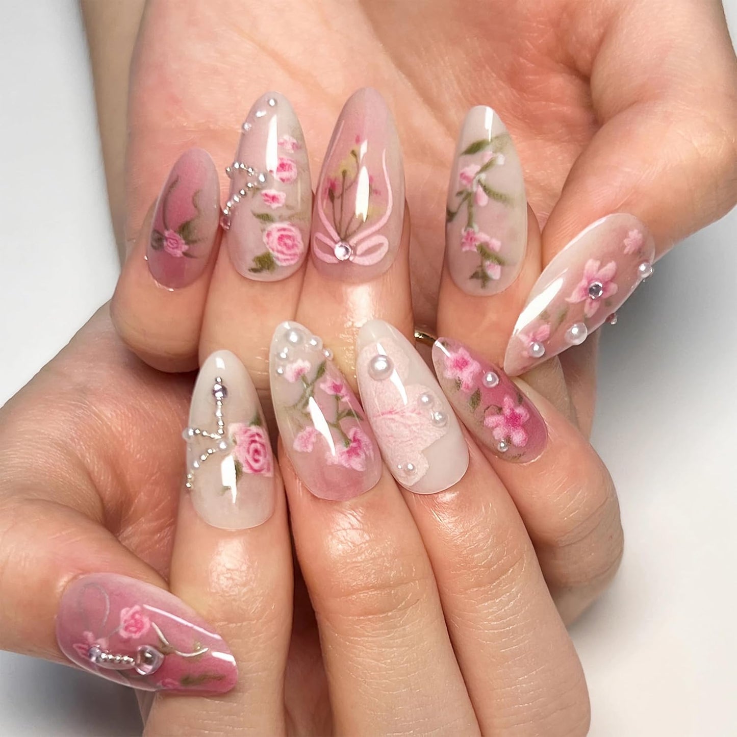 Almond Press on Nails Medium Fake Nails Pink Glue on Nails Flower Heart Charm Design Acrylic Nails 24Pcs Coquette Handmade False Nails